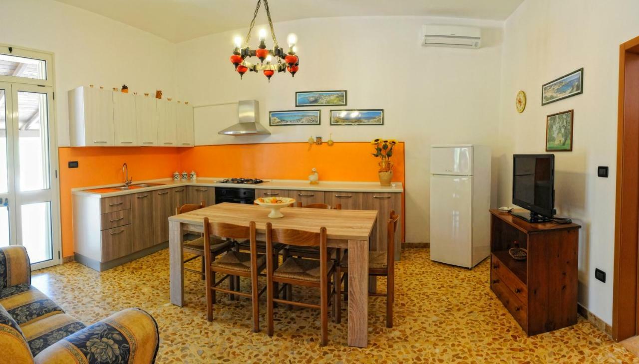 Villa Emanuel Alessano Esterno foto