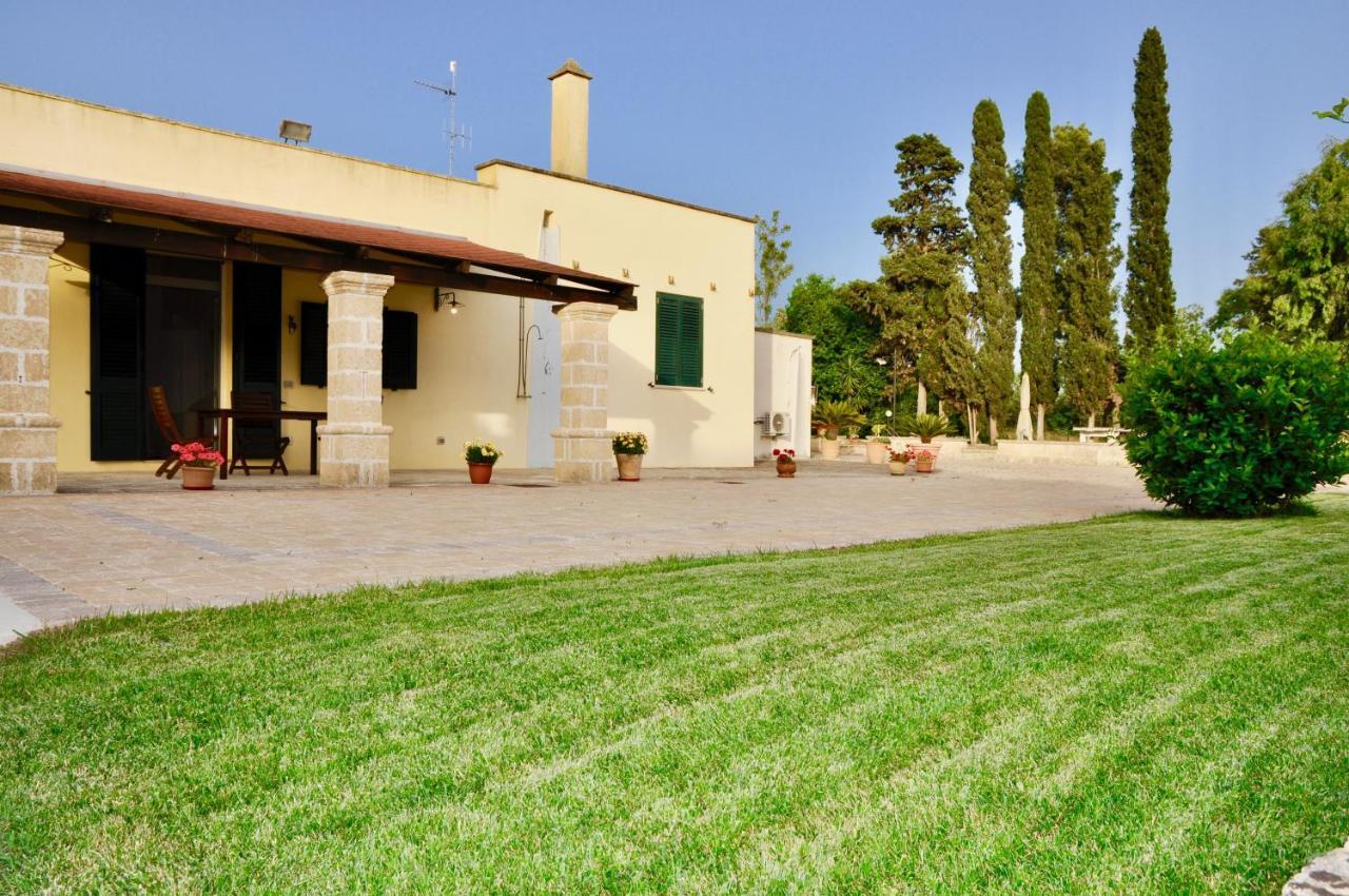 Villa Emanuel Alessano Esterno foto